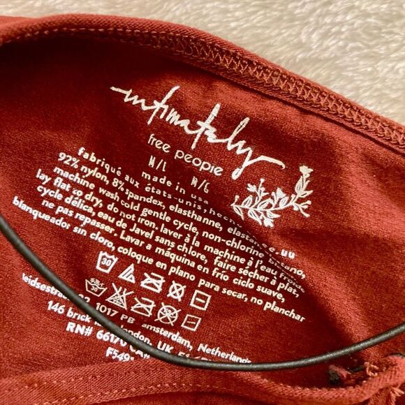 Intimately Free People Brami in burgundy M/L - Picture 3 of 3